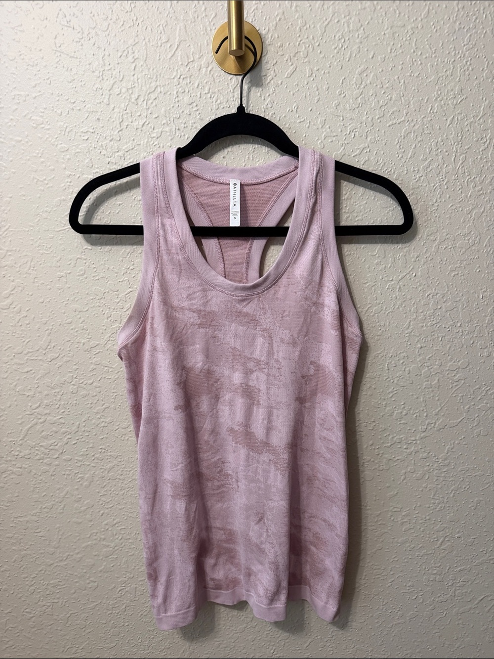 Athleta Soft Pink Camouflage Momentum Seamless Tank Top